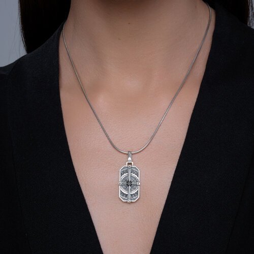 Подвеска из серебра с фианитом (Арт.95-130-02643-1)