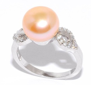 Кольцо серебряное с жемчугом и фианитами «Крылья мечты» MyJewels (арт.21qsibb00664o-19_zhemchugkult_kubcirkonii)
