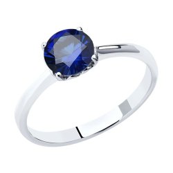 Кольцо из серебра с синим корунд (синт.) (Арт.88010056)