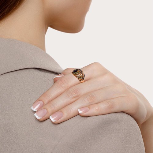 Кольцо из золота с зелеными и синими фианитами (Арт.017080)