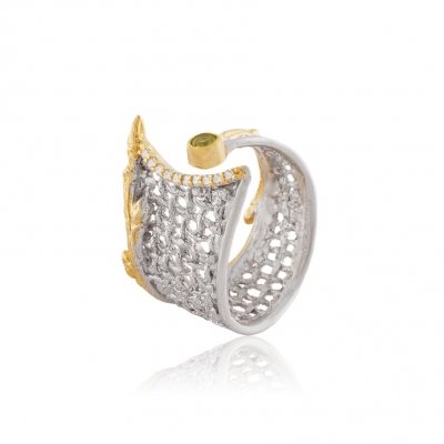 Серебряное кольцо BEAVERS с хризолитом 1645h