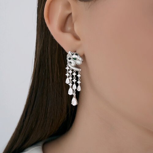 Серьги из серебра с фианитами и эмалью (Арт.94027316)