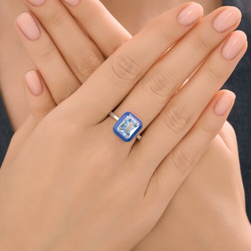 Кольцо из серебра с фианитом и эмалью (Арт.94014599)