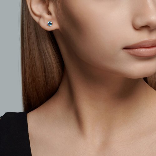 Серьги пусеты золотые пробы 585 с топазом (Арт.51-322-02196-1)