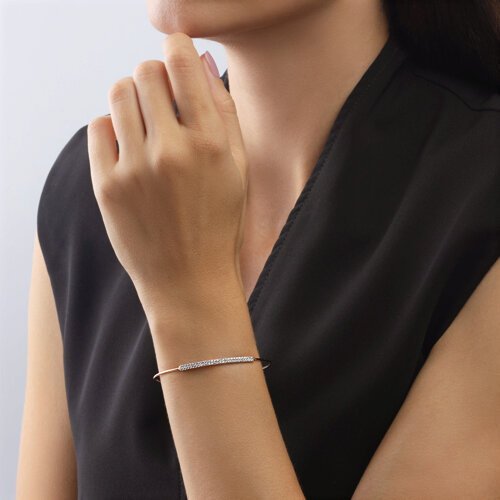 Браслет жёсткий из золота с фианитами (Арт.050876)