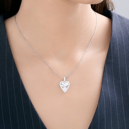 Подвеска из серебра с фианитами (Арт.94033323)