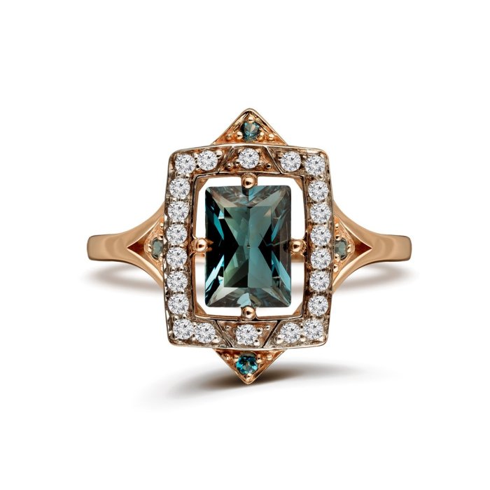 Кольцо из золота с бриллиантом и топазом Русские Самоцветы (Арт.95626)