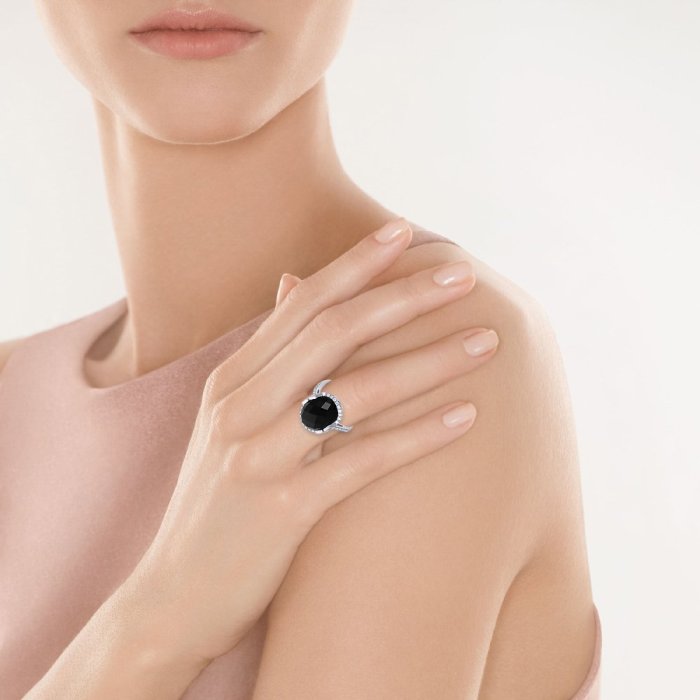 Кольцо из белого золота с бриллиантом и ониксом (Арт.mr35568h-8_ox_wg)
