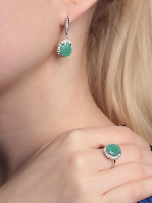 Серьги из серебра с изумрудом нат. (o) и фианитом синт. TEOSA E-DRGR00875-EM