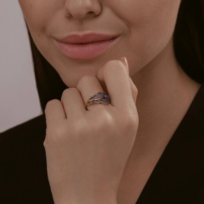 Кольцо из золочёного серебра с корундом и фианитами «Синяя Вуаль» SOKOLOV (арт.88010076)