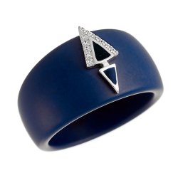 Кольцо из серебра с керамикой и куб. цирконием (Арт.tm-r01046-vl-w-x-bl-w)