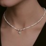 Колье из серебра с синтетическим жемчугом и фианитами (Арт.94071070)