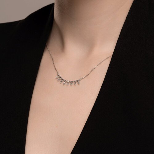 Колье из белого золота с бриллиантами (Арт.1070341-3)